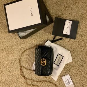 GG Marmont matelassé leather super mini bag
